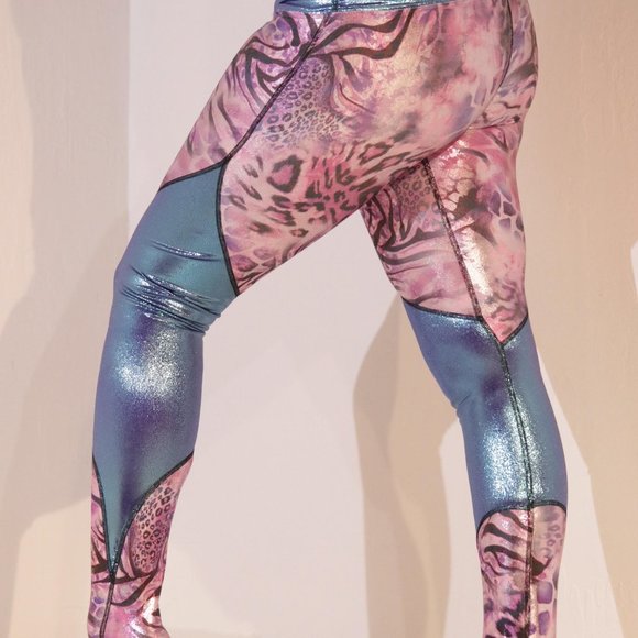 Pink Zebra High Waist Water Legging - Picture 2 of 4